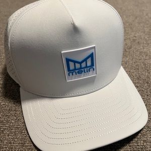 Melin brand hat, white water, Hydro NWT Rare color combo